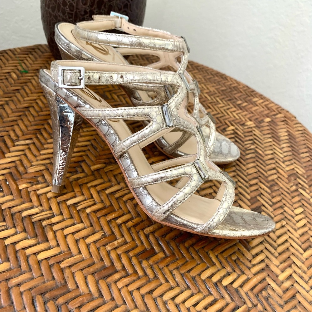 Vero Cuoio Leather Silver Python Snakeskin Metallic Strappy Heel
